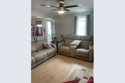 31 Richard Street, New Britain, CT 06053 - Photo 6