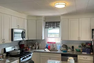 31 Richard St, New Britain, CT 06053 - Photo 4