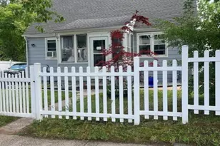 31 Richard St, New Britain, CT 06053 - Photo 2