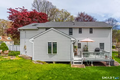 105 Meadow Wood Road, Stratford, CT 06614 - Photo 4