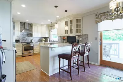 93 Thomas Street, Hamden, CT 06514 - Photo 10