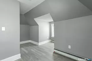 220 Newbury St, Hartford, CT 06114 - Photo 28