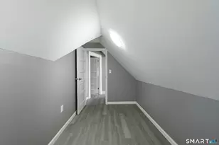 220 Newbury St, Hartford, CT 06114 - Photo 30