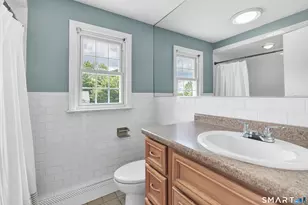 670 Wigwam Ln, Stratford, CT 06614 - Photo 30