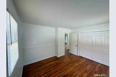 204 Cherry Hill Drive #1B, Bridgeport, CT 06606 - Photo 12
