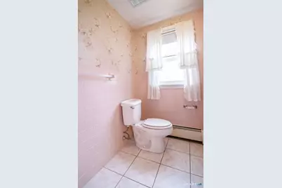 41 Beacon Street, New Britain, CT 06053 - Photo 14