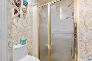 360 Fountain St, New Haven, CT 06515 - Photo 10