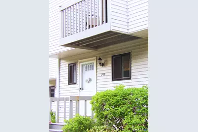 707 Timber Lane #707, Canton, CT 06019 - Photo 2