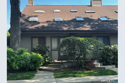 2289 Bedford Street #D13, Stamford, CT 06905 - Photo 2