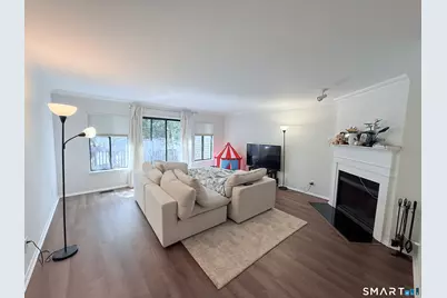 2289 Bedford Street #D13, Stamford, CT 06905 - Photo 12