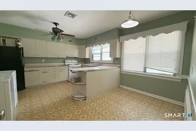 223 High Street, Windham, CT 06226 - Photo 10