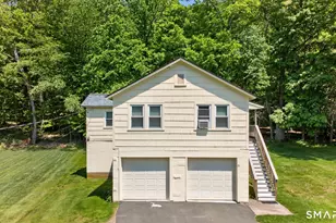 20 Huckleberry Hill Rd, Avon, CT 06001 - Photo 32