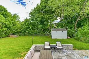 13 Miner Ave, Waterford, CT 06385 - Photo 8