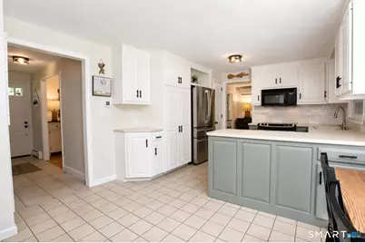 48 Quorn Hunt Road, Simsbury, CT 06092 - Photo 10