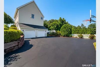 103 Fairway Drive, Portland, CT 06480 - Photo 2