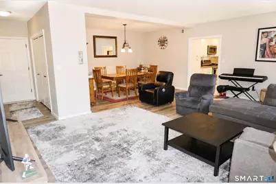 779 Prospect Avenue #15, West Hartford, CT 06105 - Photo 4