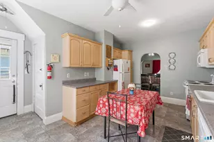 45 Hedge Ave, Norwich, CT 06360 - Photo 6