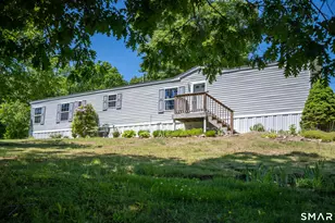 55 Mountainview Rd, East Hampton, CT 06424 - Photo 2