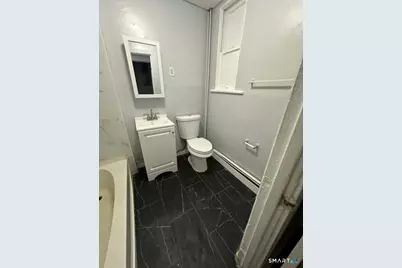 38-40 Brown Street, Hartford, CT 06114 - Photo 8