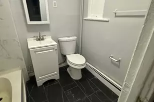 38-40 Brown St, Hartford, CT 06114 - Photo 8