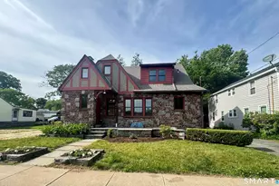 44 Ulrich Rd, Stratford, CT 06614 - Photo 2