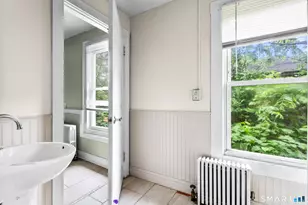 101 Meridian St, Meriden, CT 06451 - Photo 22