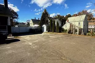 16 Holbrook Ct, Ansonia, CT 06401 - Photo 30