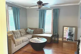 16 Holbrook Ct, Ansonia, CT 06401 - Photo 6