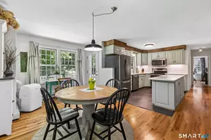 338 Good Hill Rd, Woodbury, CT 06798 - Photo 8