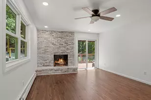 35 Crystal Ln, Fairfield, CT 06824 - Photo 14
