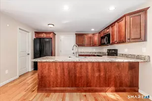 36 High Meadow Ln, Enfield, CT 06082 - Photo 18