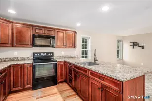 36 High Meadow Ln, Enfield, CT 06082 - Photo 20