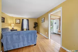 37 Fleetwood Ave, Bethel, CT 06801 - Photo 12