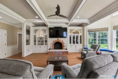 207 Great Pond Road, Simsbury, CT 06070 - Photo 12