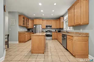 104 Franklin Rd, Milford, CT 06460 - Photo 8