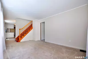 304 Rood Ave, Windsor, CT 06095 - Photo 6