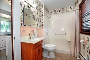 304 Rood Ave, Windsor, CT 06095 - Photo 24