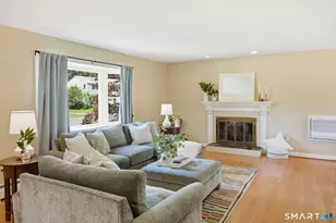 25 Woodmont Rd, West Hartford, CT 06117 - Photo 6