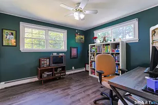 94 Mathews St, Stamford, CT 06902 - Photo 12