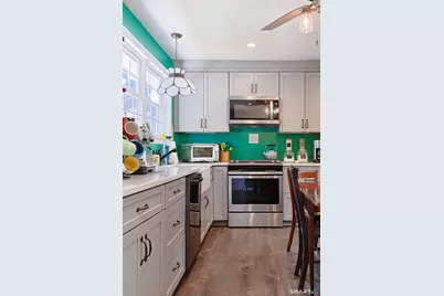 94 Mathews Street, Stamford, CT 06902 - Photo 10