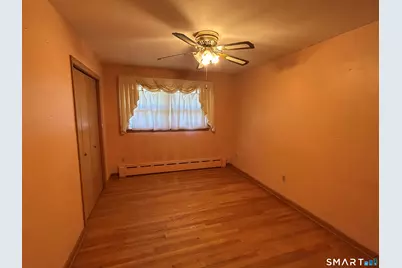 275 Scott Road, Waterbury, CT 06705 - Photo 14