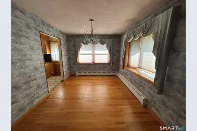 275 Scott Road, Waterbury, CT 06705 - Photo 10