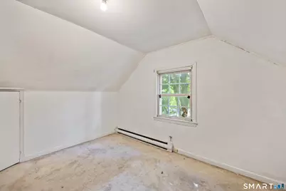 202 Moran Street, Waterbury, CT 06704 - Photo 10