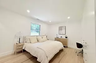 33 Manor Dr, Trumbull, CT 06611 - Photo 20