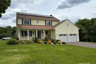 53 Dorio Dr, Southington, CT 06479 - Photo 2