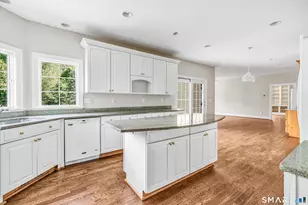 16 Blue Spruce Ln, Monroe, CT 06468 - Photo 12