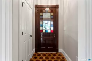 102 Huntington St, Hartford, CT 06105 - Photo 6