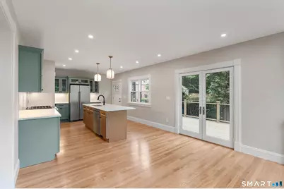 102 Huntington Street, Hartford, CT 06105 - Photo 10