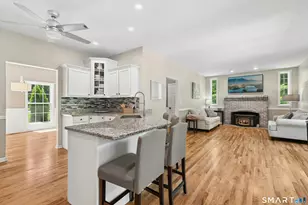 35 Pheasant Ln, Hamden, CT 06518 - Photo 6