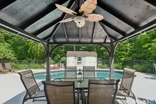 35 Pheasant Ln, Hamden, CT 06518 - Photo 22